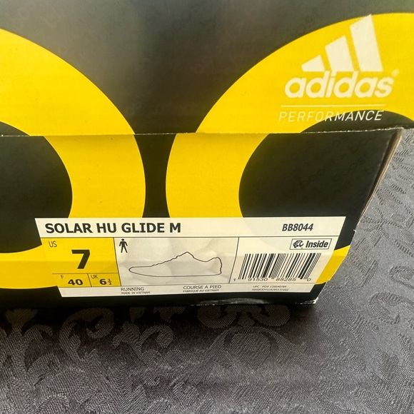 Adidas x Pharrell Solar Hu Glide
'White' BB8044 size 7 NIB NWT - Picture 3 of 11